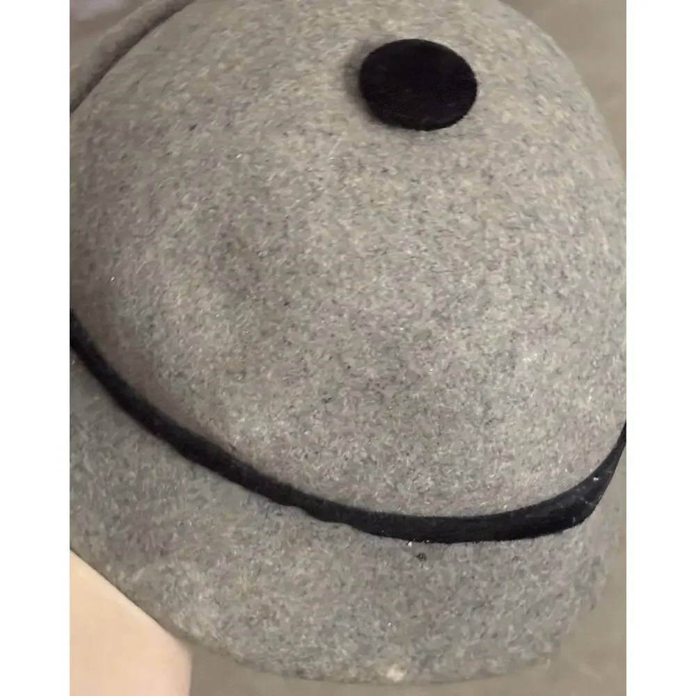 Vtg Neumann Endler Gray Tweed Wool Mod Cloche Helmet Hat Black Velvet 1960s